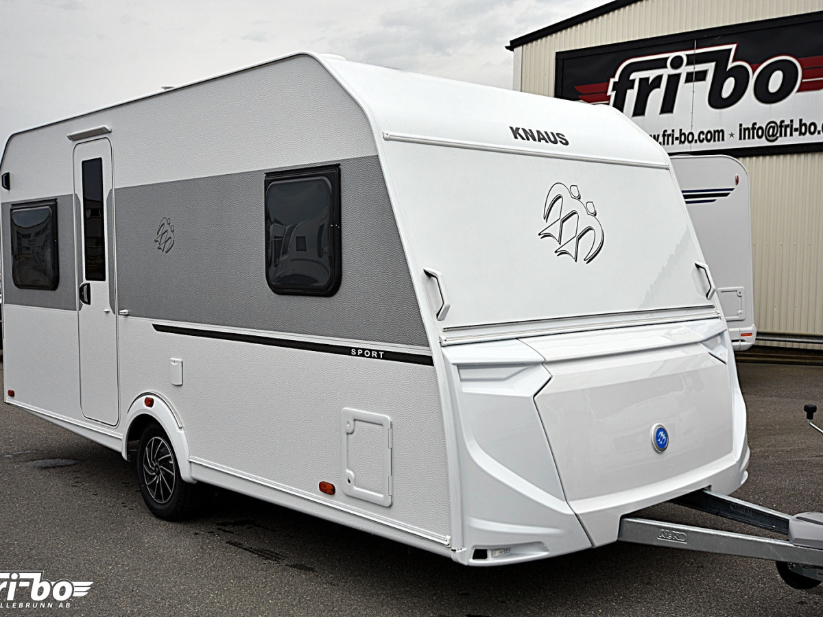 Knaus 450 FU Sport, Dubbelbädd, bild 1 av 29