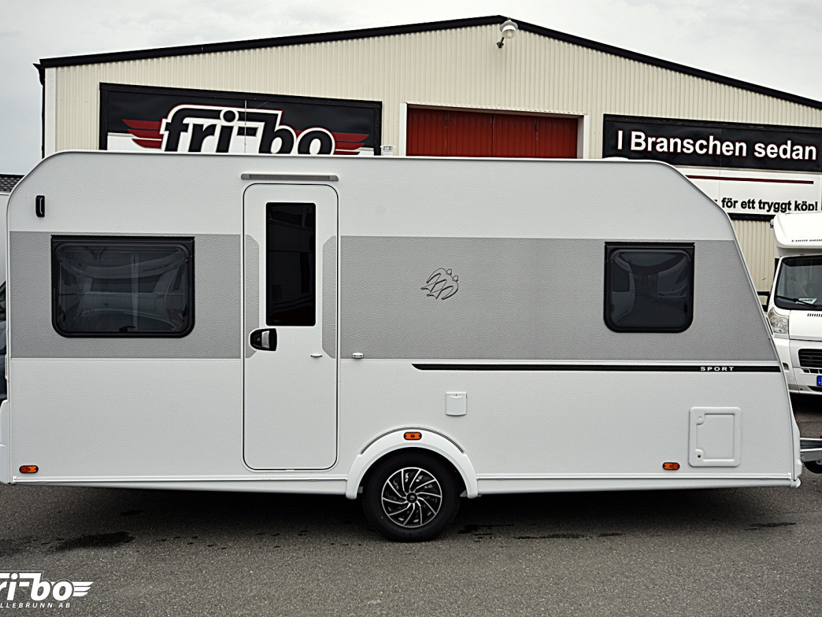 Knaus 450 FU Sport, Dubbelbädd, bild 3 av 29