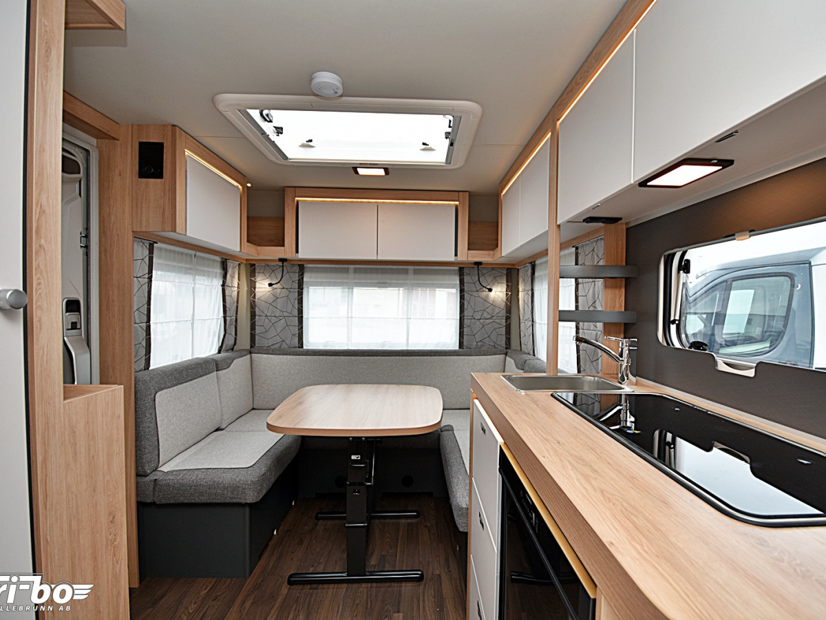 Knaus 450 FU Sport, Dubbelbädd, bild 20 av 29