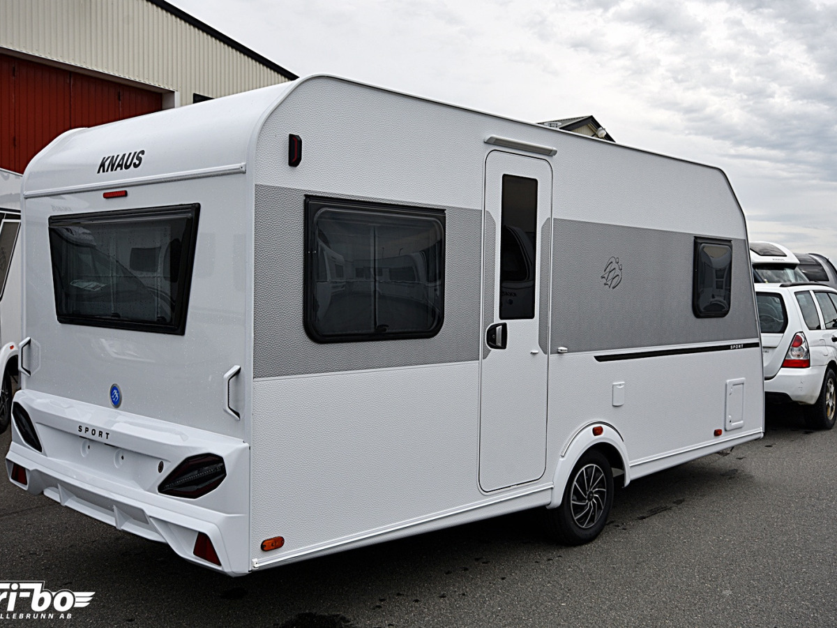 Knaus 450 FU Sport, Dubbelbädd, bild 26 av 29