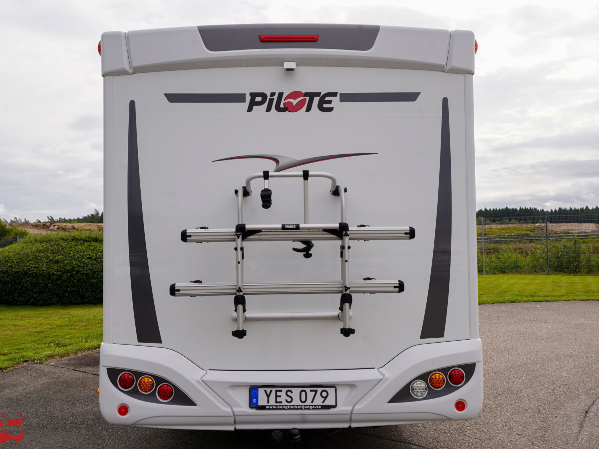 Pilote G 740 GJ Långbäddar Automat AC x2 Dragkrok, bild 27 av 42