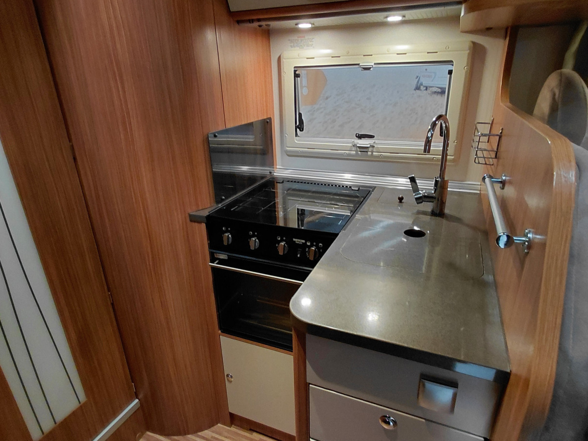 Adria CORAL S 690SC, bild 6 av 12