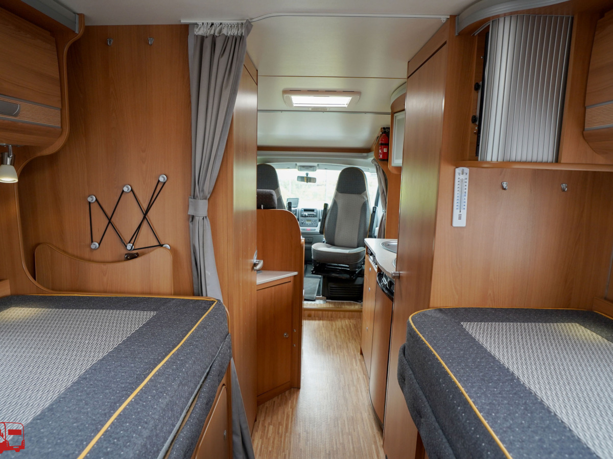 Dethleffs T 6611 Långbäddar, bild 14 av 38