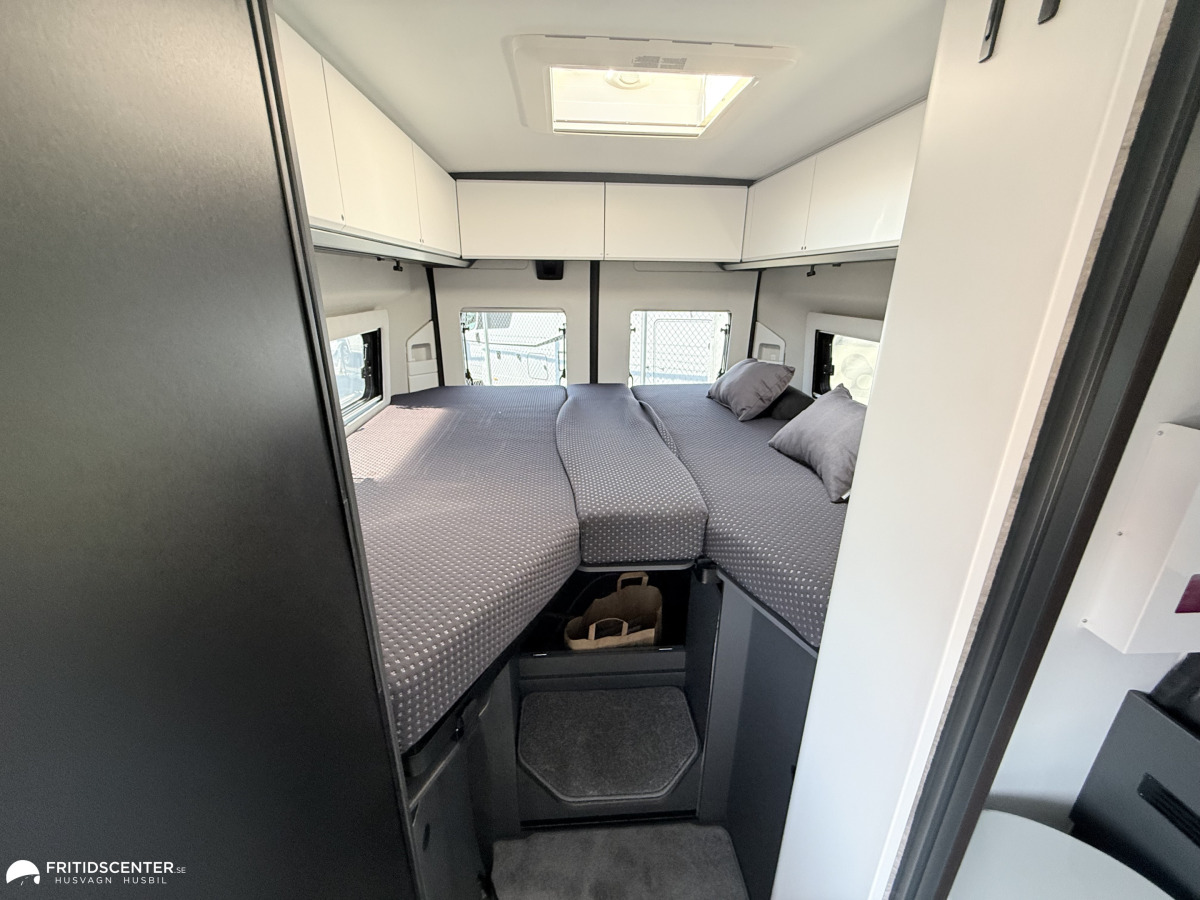 Adria TWIN SUPREME 640 SLB /160 hk Inkommande November, bild 3 av 12