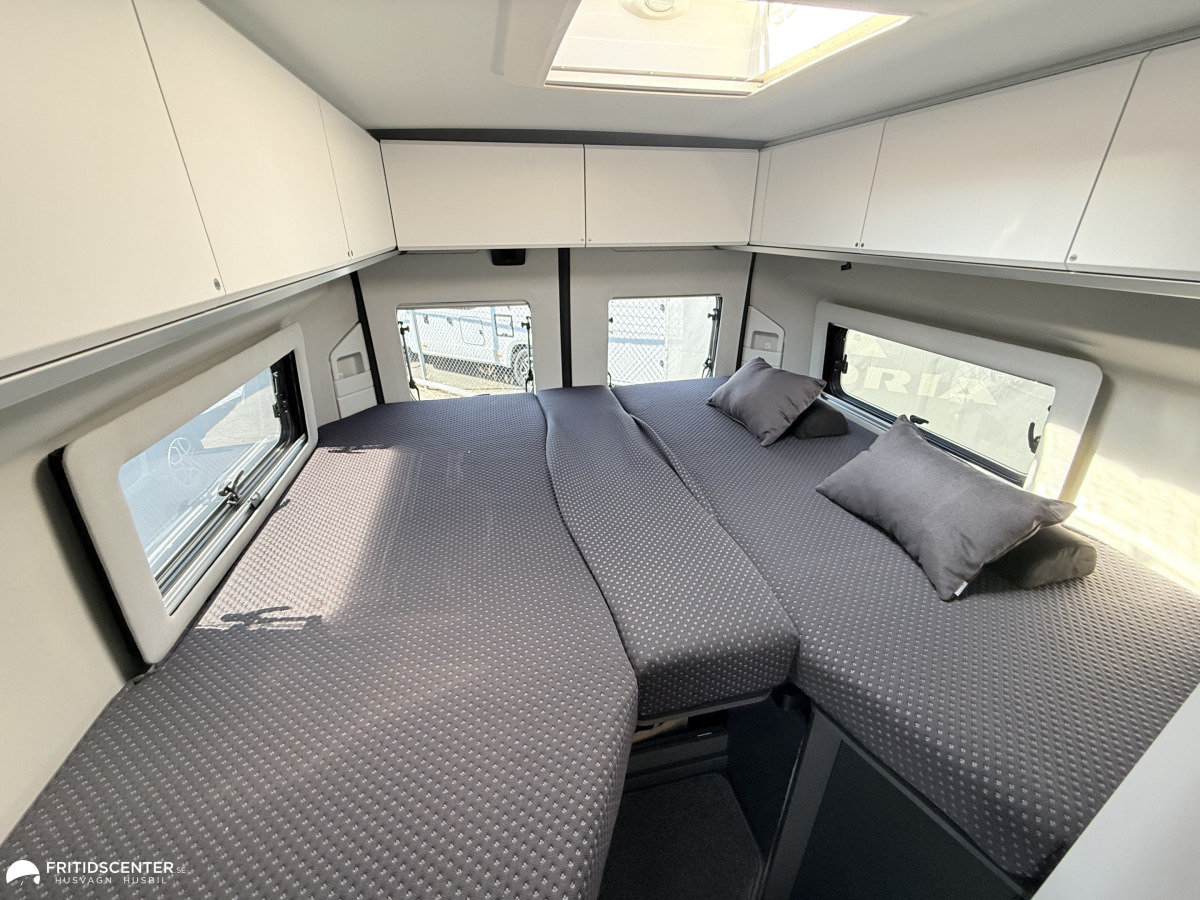 Adria TWIN SUPREME 640 SLB /160 hk Inkommande November, bild 6 av 12