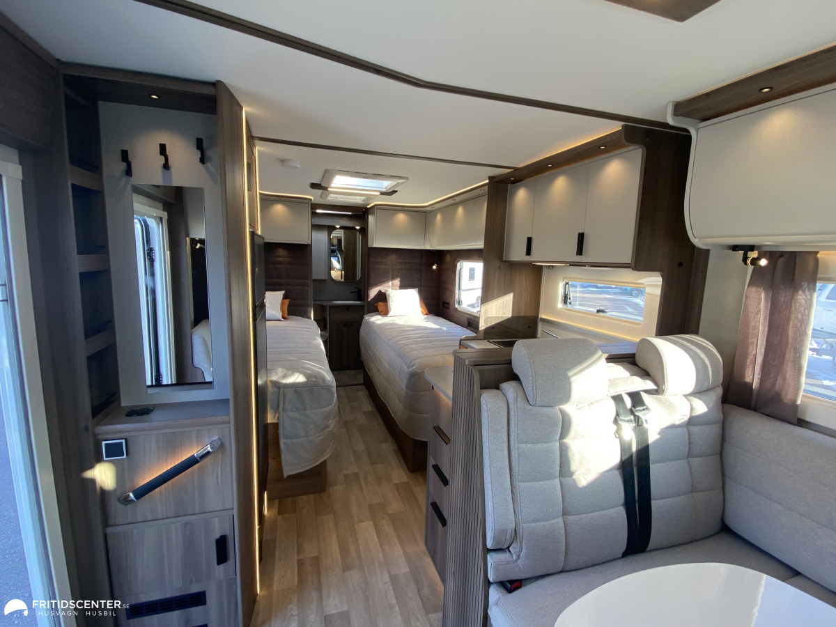 KABE Travel Master Royal X 810 LT *ELMIA KAMPANJ*, bild 9 av 33