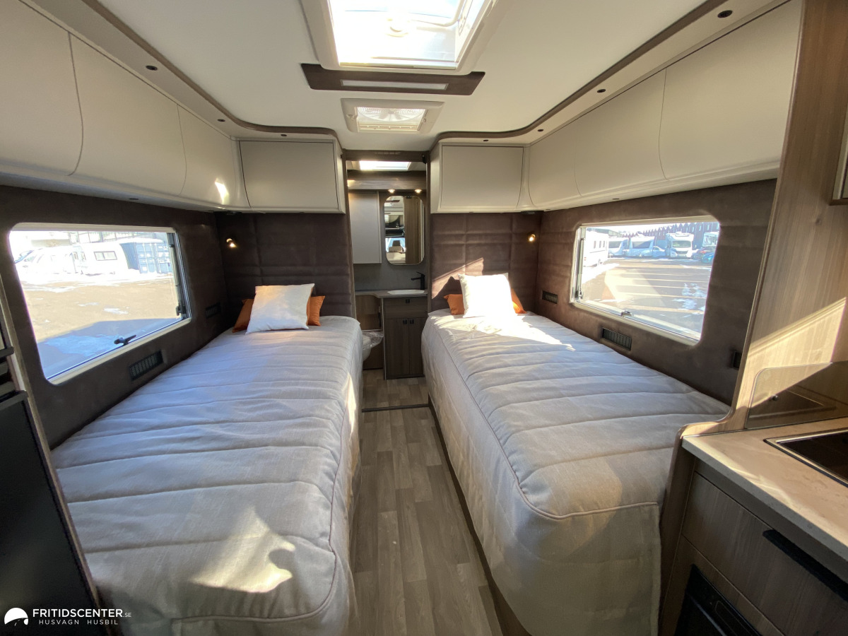 KABE Travel Master Royal X 810 LT *ELMIA KAMPANJ*, bild 19 av 33