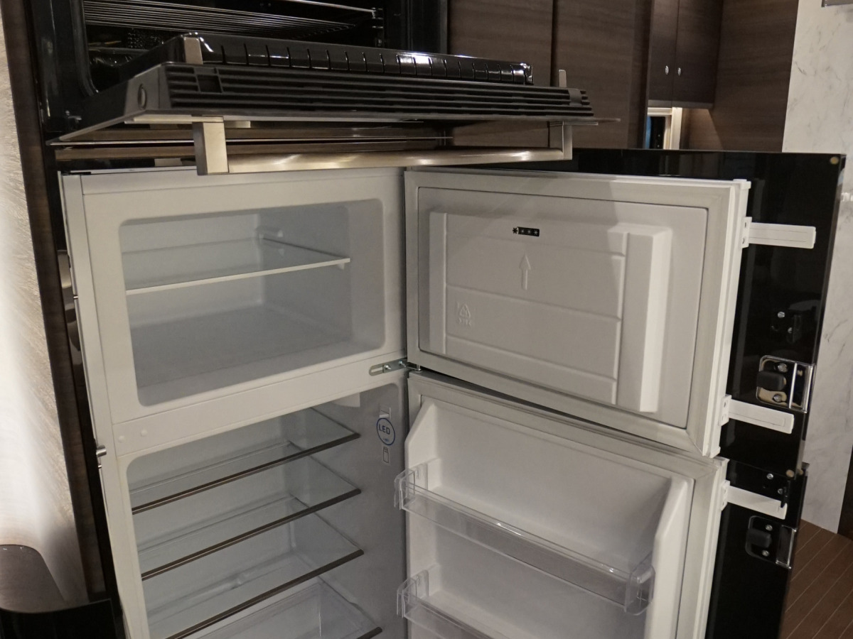 Concorde Liner 990 GI - Bilgarage - Maxutrustad, bild 14 av 43