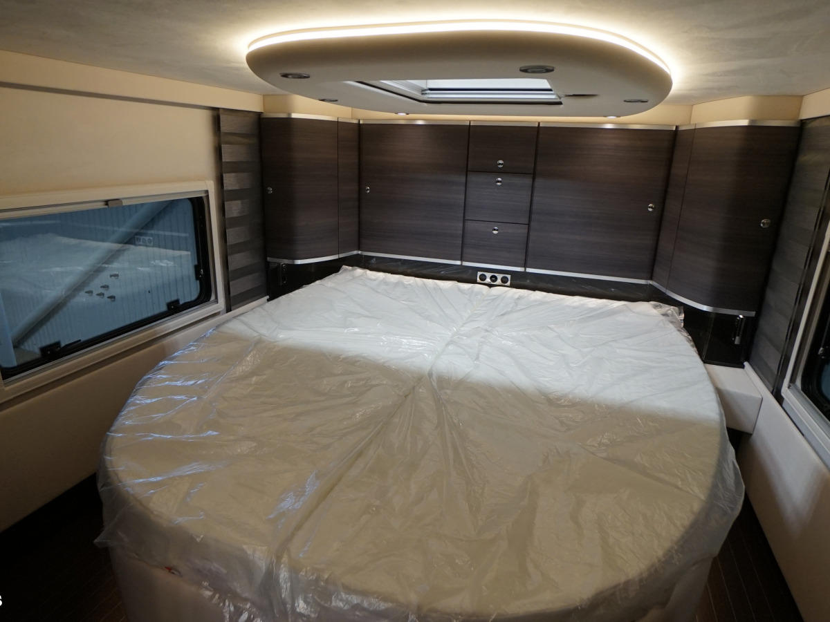 Concorde Liner 990 GI - Bilgarage - Maxutrustad, bild 19 av 43