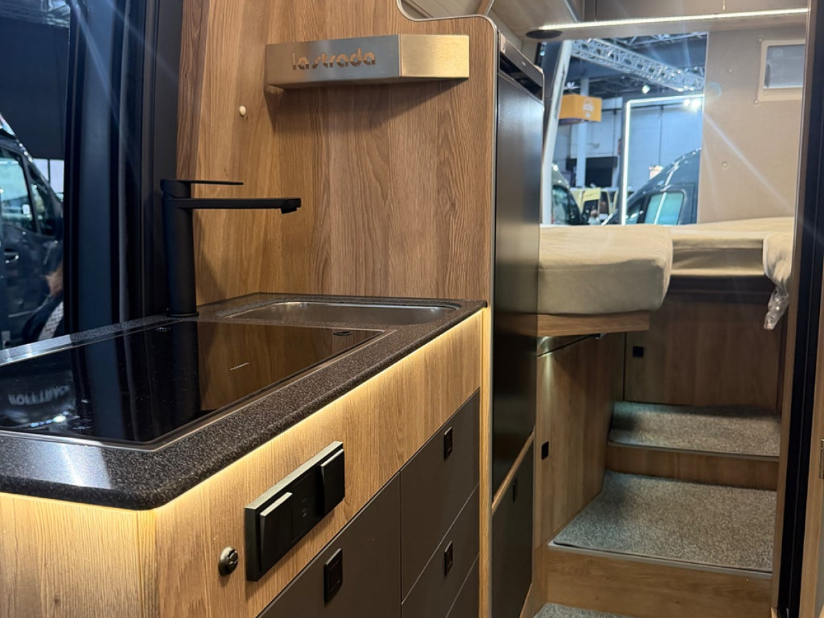 La Strada Avanti EB 2027, bild 17 av 17