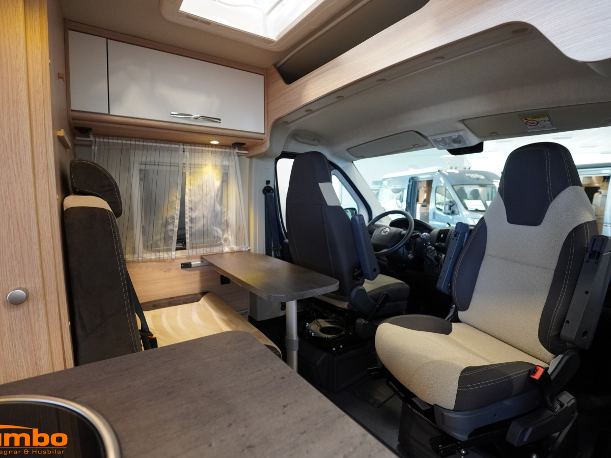 Roadcar 540, Blå, bild 2 av 17