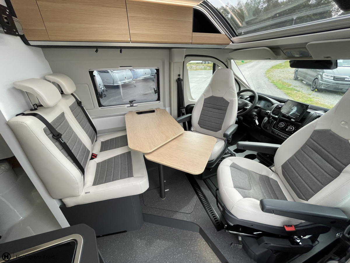 Adria TWIN SELECT 640 SGX, bild 8 av 26