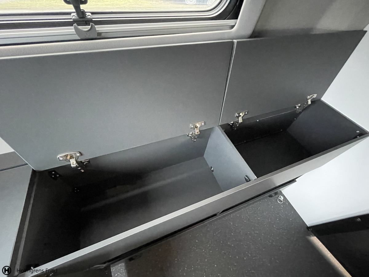 Adria TWIN SELECT 640 SGX, bild 19 av 26