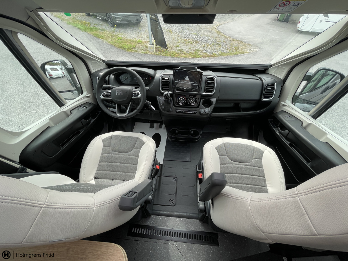 Adria TWIN SELECT 640 SGX, bild 25 av 26