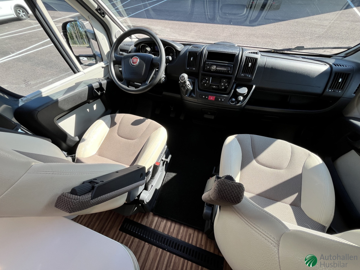 Adria Coral S 670SLT, bild 5 av 11