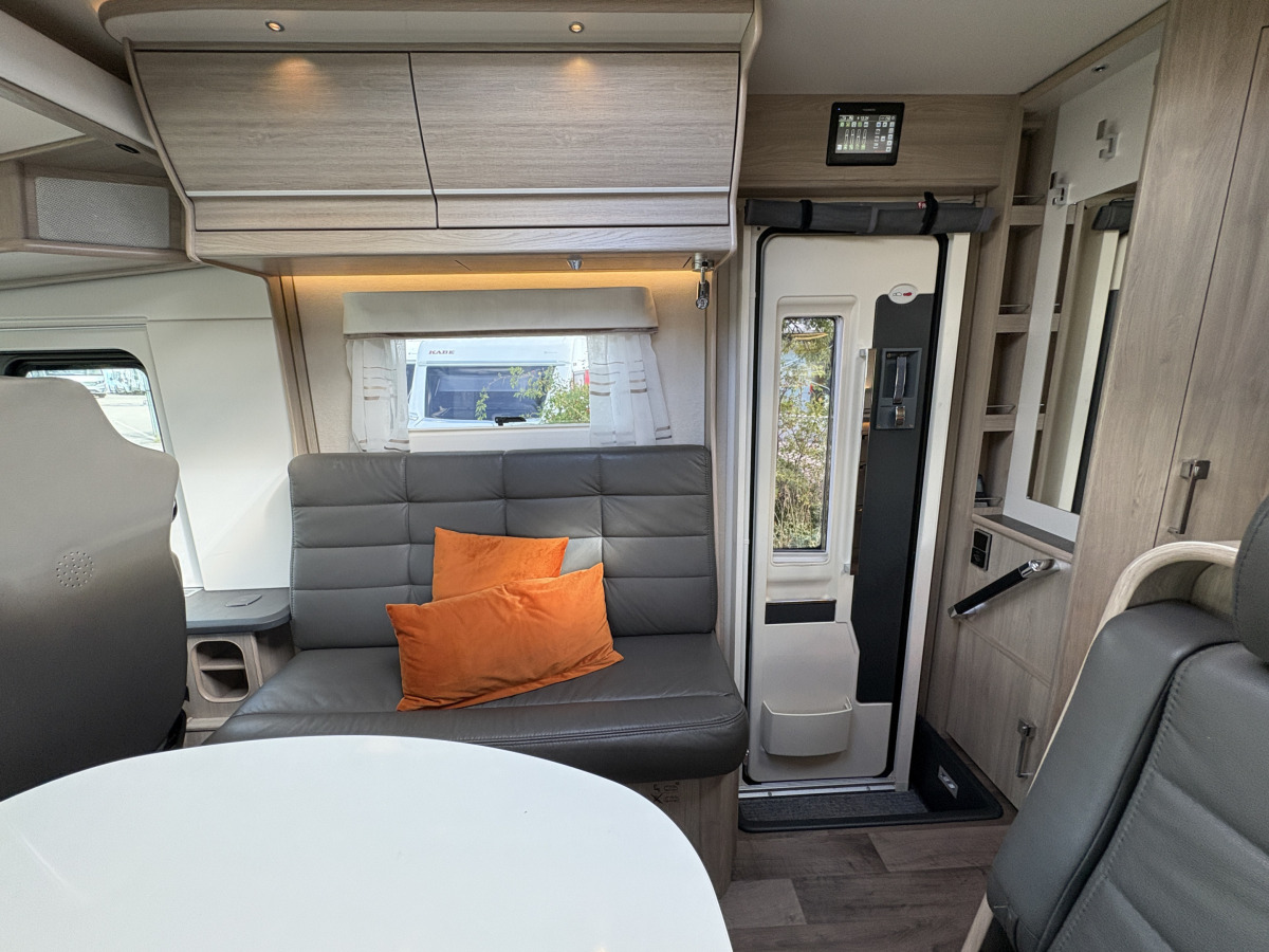 KABE KABE TMMI 810 LXL (cinderella, 540ah lithium, 4x solcell), bild 8 av 18