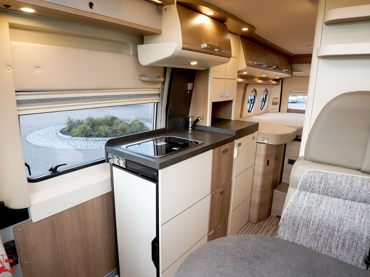Carthago MALIBU VAN 640 LE Two Rooms, bild 6 av 40