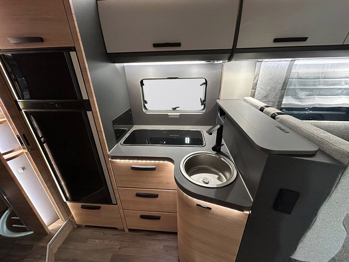 Knaus LVE I 900 LEG 180hk AUTOMAT LÅNGBÄDDAR ALDE AL-KO AMC CHASSI, bild 16 av 38