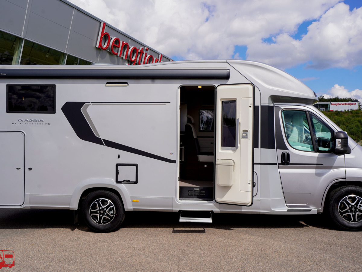 Adria MATRIX SUPREME 670 SL - Fiat MultiJet3 140HP (103kW) HD 43H, bild 4 av 46