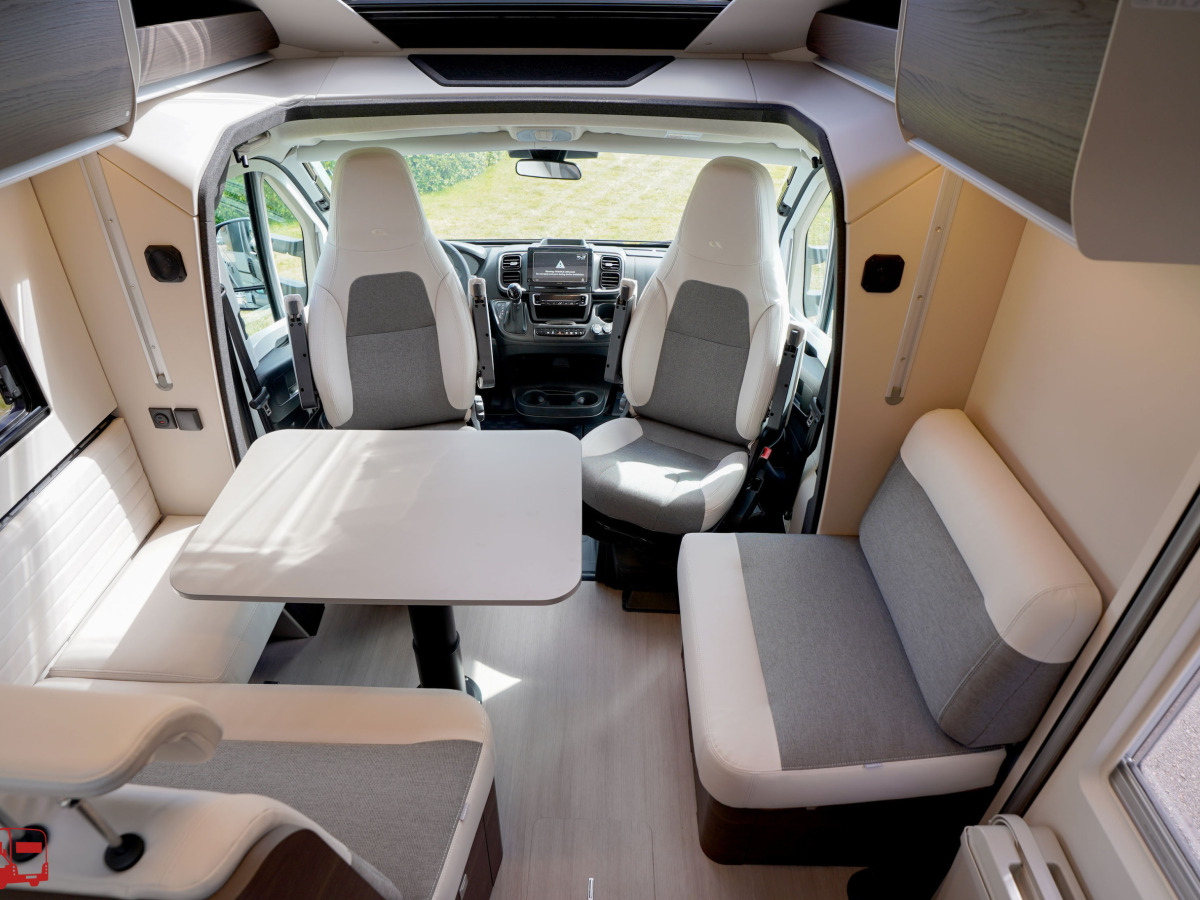 Adria MATRIX SUPREME 670 SL - Fiat MultiJet3 140HP (103kW) HD 43H, bild 31 av 46