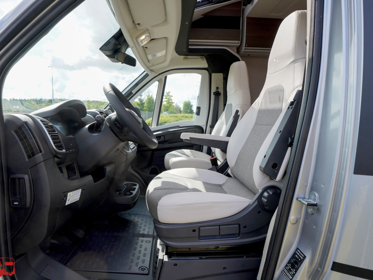 Adria MATRIX SUPREME 670 SL - Fiat MultiJet3 140HP (103kW) HD 43H, bild 43 av 46