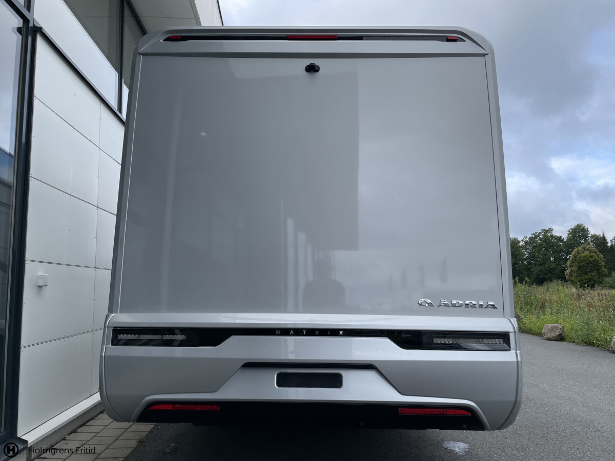 Adria MATRIX SUPREME 670 SL, bild 2 av 14
