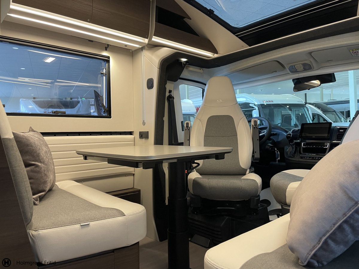 Adria MATRIX SUPREME 670 SL, bild 6 av 14