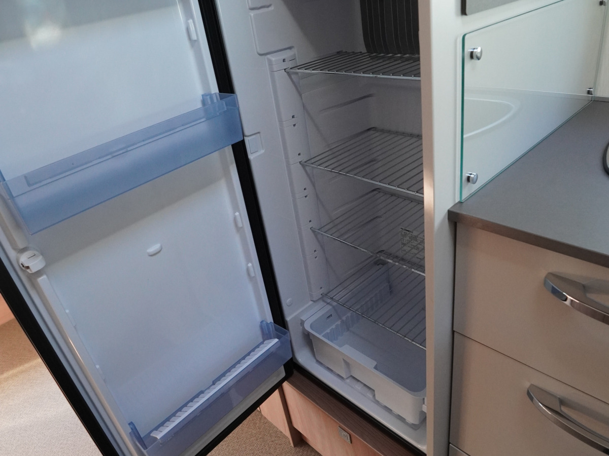 Bürstner Lyseo TD 744 Harmony Line, bild 11 av 19