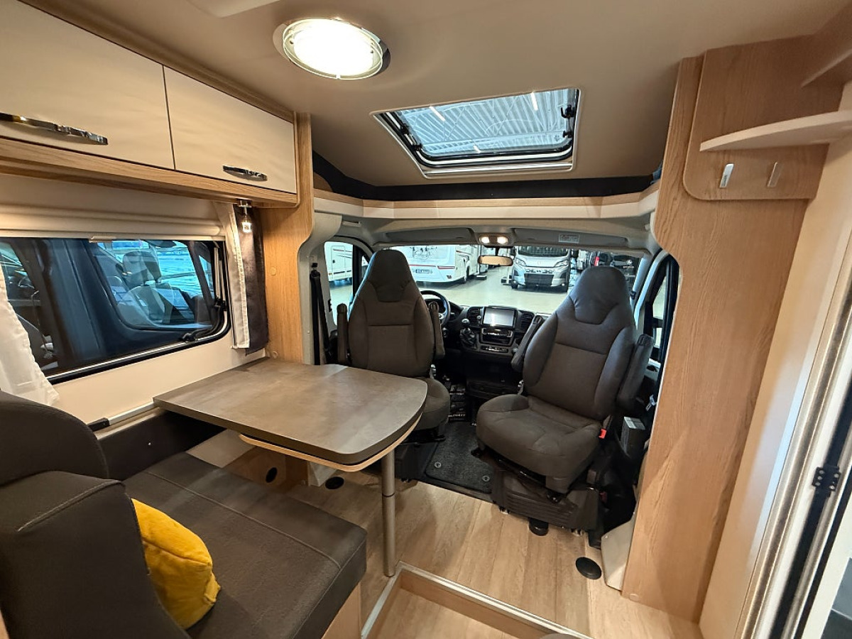 Hobby Optima V 65 GE Edition F *Långbädd*, bild 14 av 17