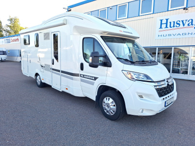 Adria MATRIX M 670SL Långbäddar, Taksäng, Cykelställ