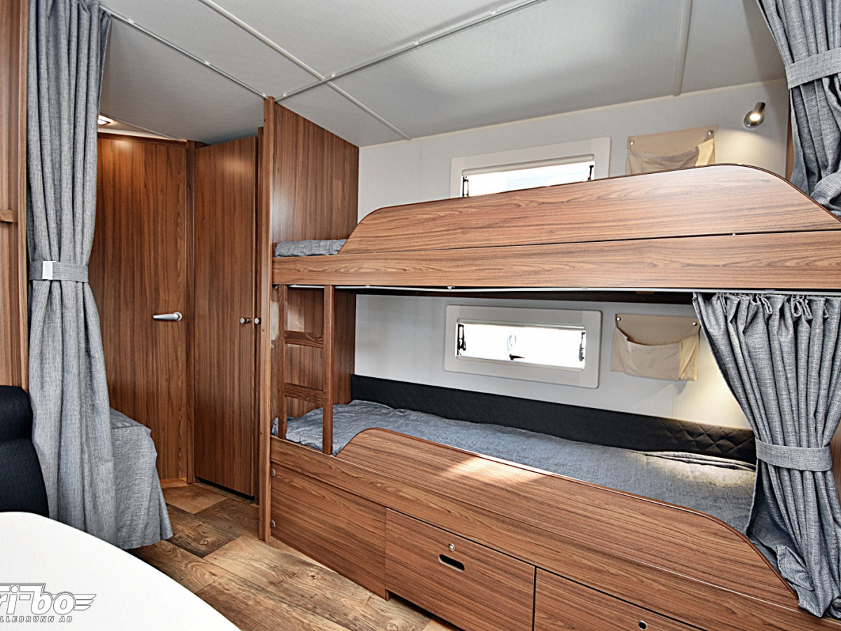 Polar 730 FDCXA Selected , Barnkammare, bild 17 av 35