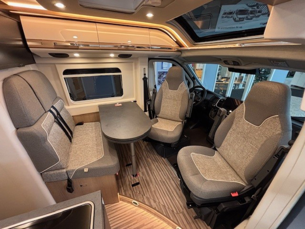 Carthago CA Van 640 LE charming GT / Fiat - inkl. Van Exclusive package, bild 4 av 11