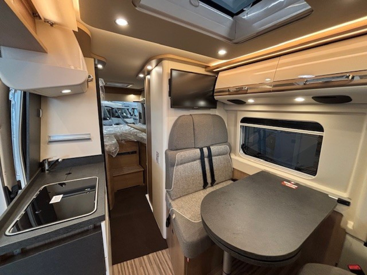 Carthago CA Van 640 LE charming GT / Fiat - inkl. Van Exclusive package, bild 5 av 11