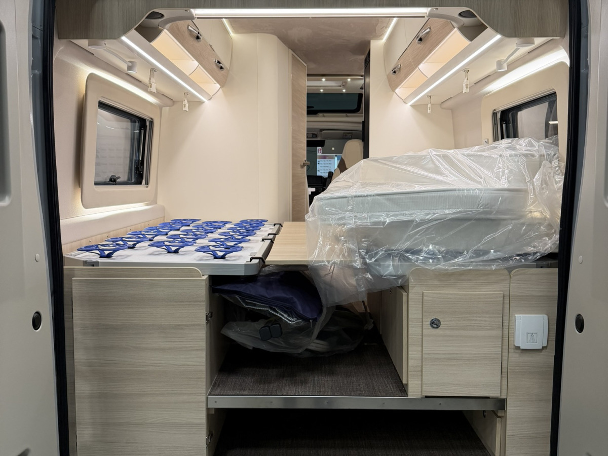 Eura Mobil VAN 635 EB, bild 16 av 17