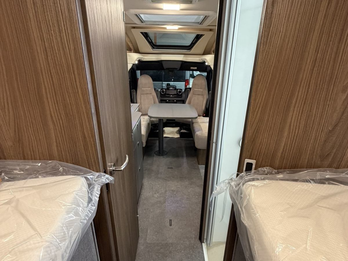 Eura Mobil Profila T 726 EF MB, bild 17 av 17