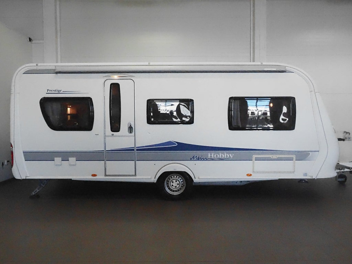 Hobby Prestige 540 UFE Markis Franskbädd Cykelställ, bild 2 av 15