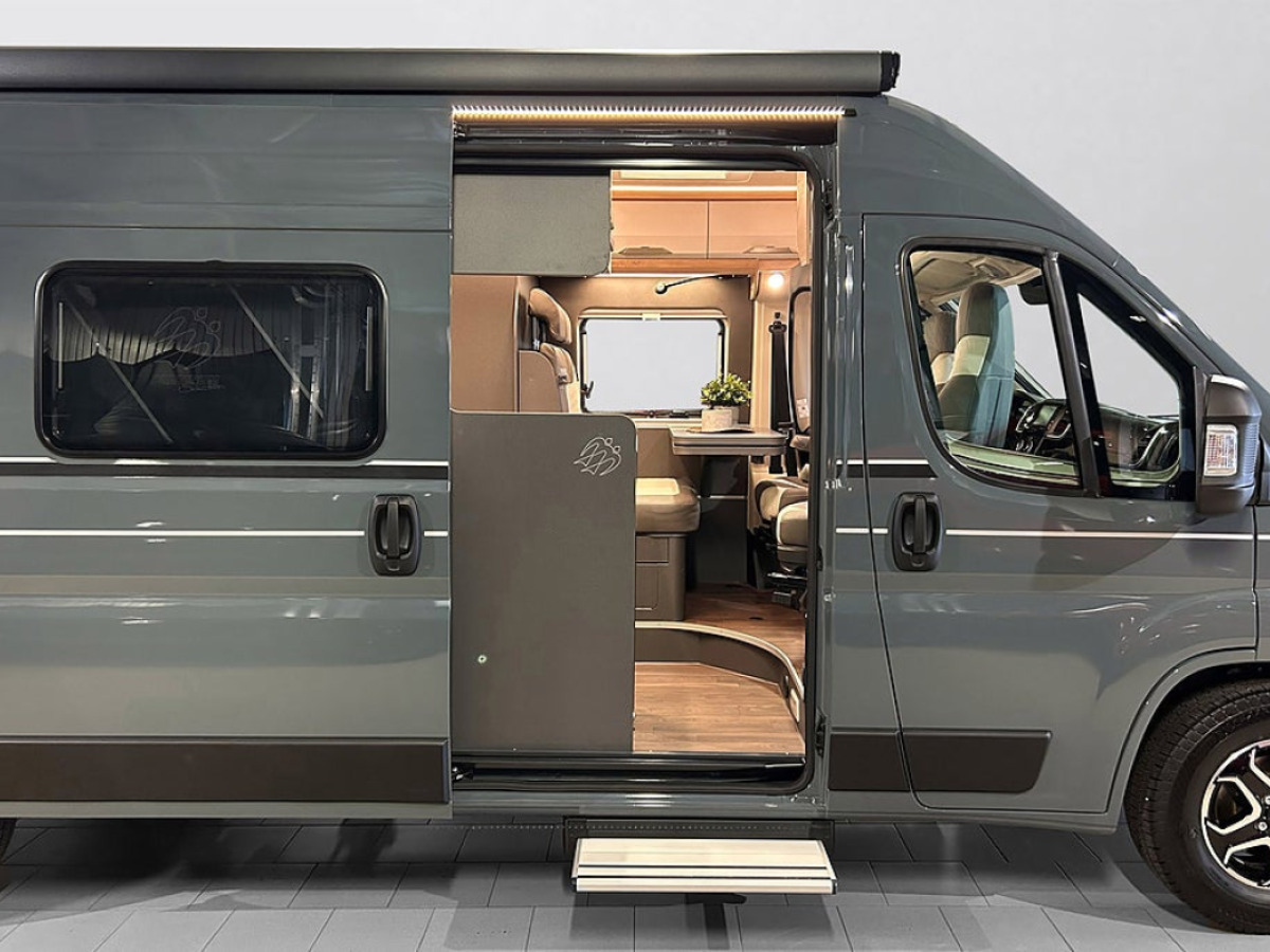 Knaus BOXLIFE 600 ME AUTOMAT ADAPTIV FARTHÅLLARE LÅNGBÄDDAR, bild 4 av 43