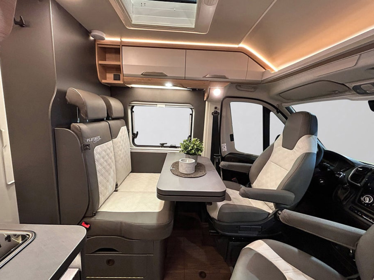 Knaus BOXLIFE 600 ME AUTOMAT ADAPTIV FARTHÅLLARE LÅNGBÄDDAR, bild 13 av 43