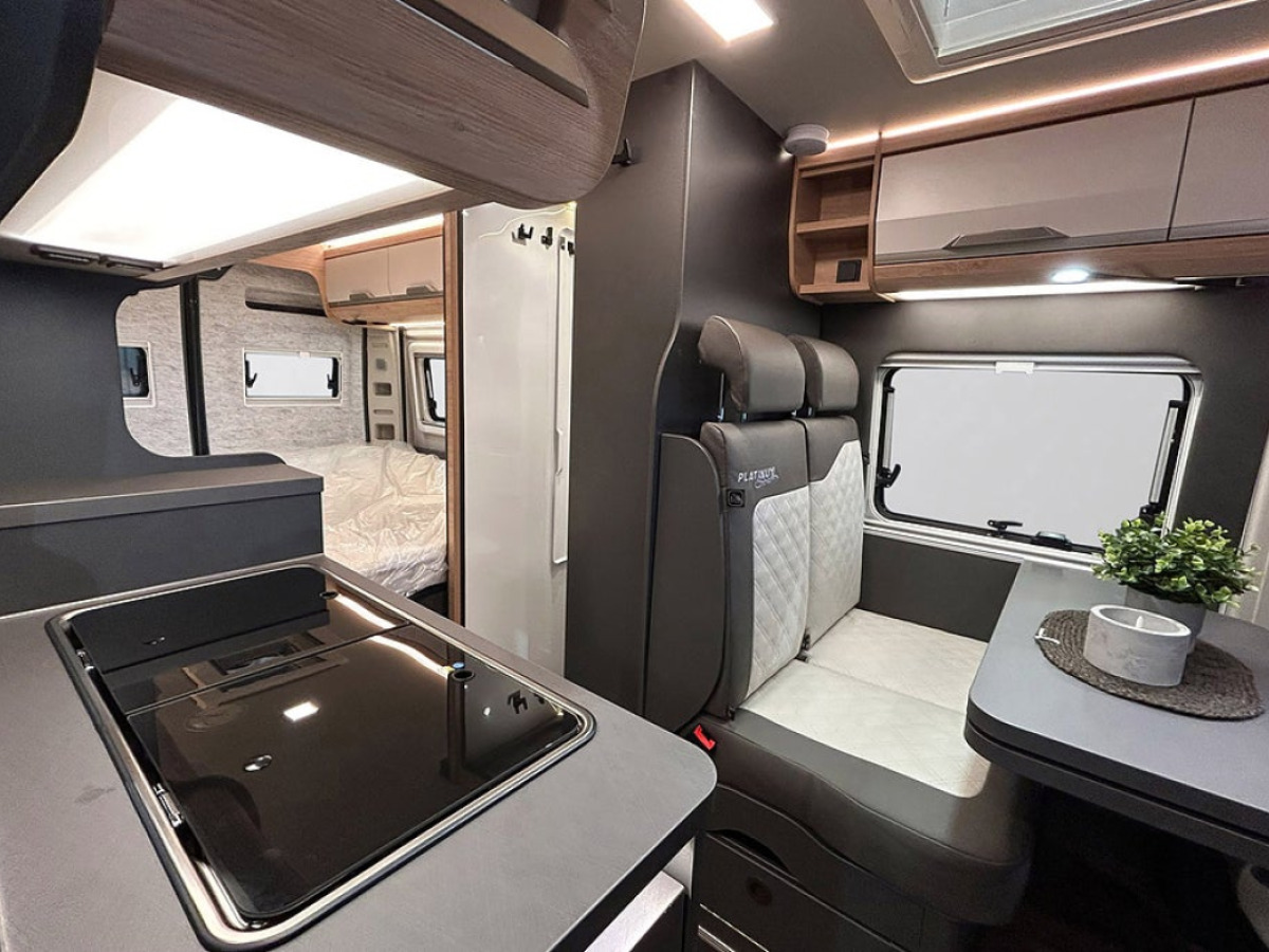 Knaus BOXLIFE 600 ME AUTOMAT ADAPTIV FARTHÅLLARE LÅNGBÄDDAR, bild 15 av 43