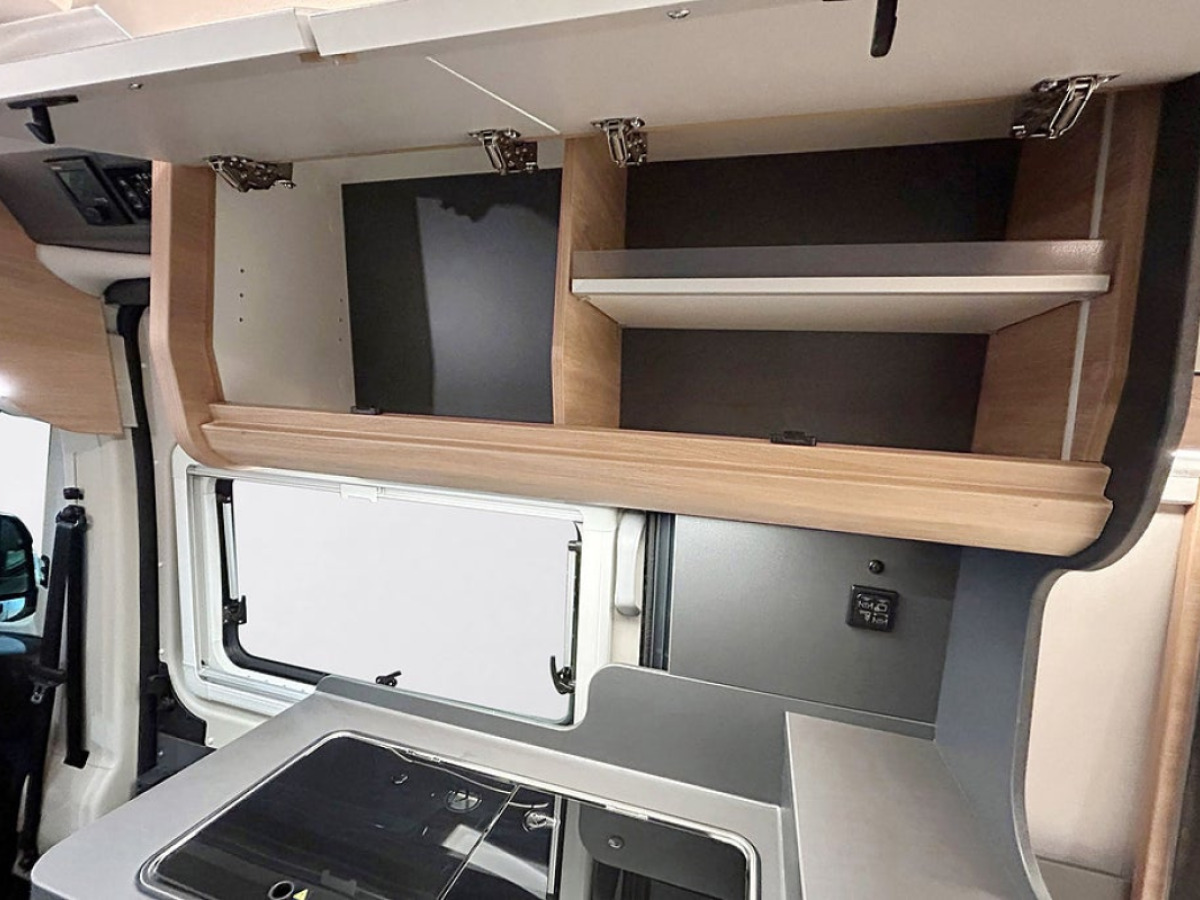 Knaus BOXLIFE 600 ME AUTOMAT ADAPTIV FARTHÅLLARE LÅNGBÄDDAR, bild 21 av 43