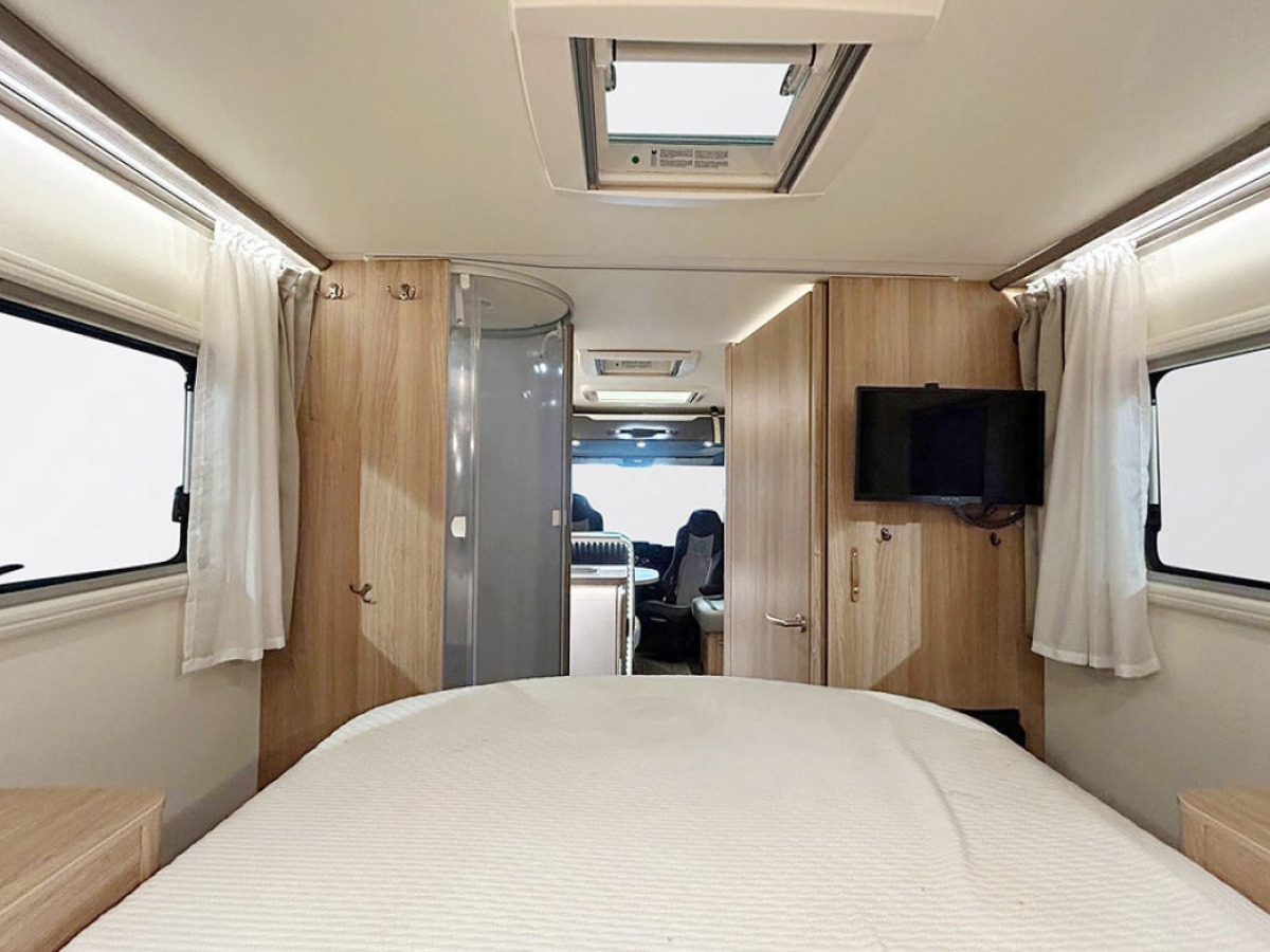 Knaus Sky I 700 LX AUTOMAT QUEENBED, bild 21 av 37
