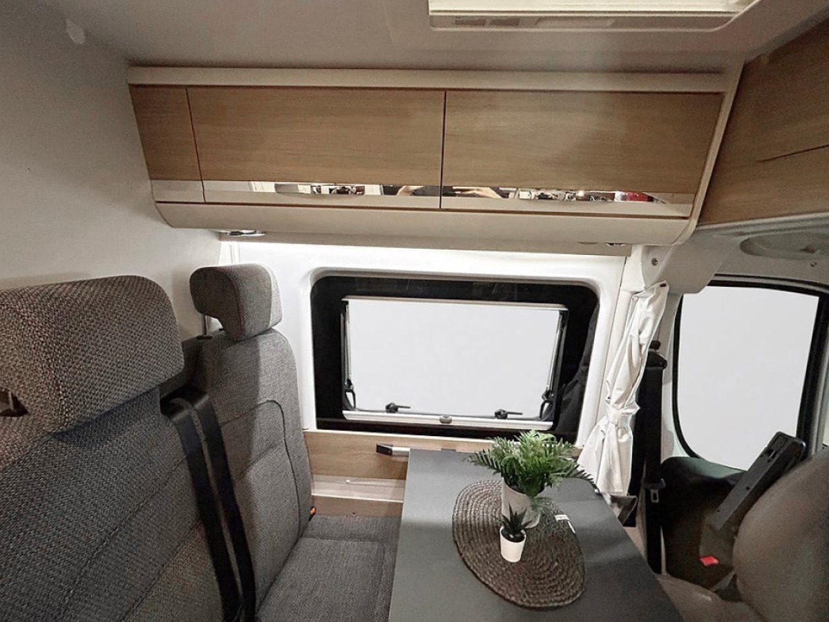 Adria Twin 600 SP SUPREME 150hk AUTOMAT ALDE Solcell Cykelställ, bild 10 av 34