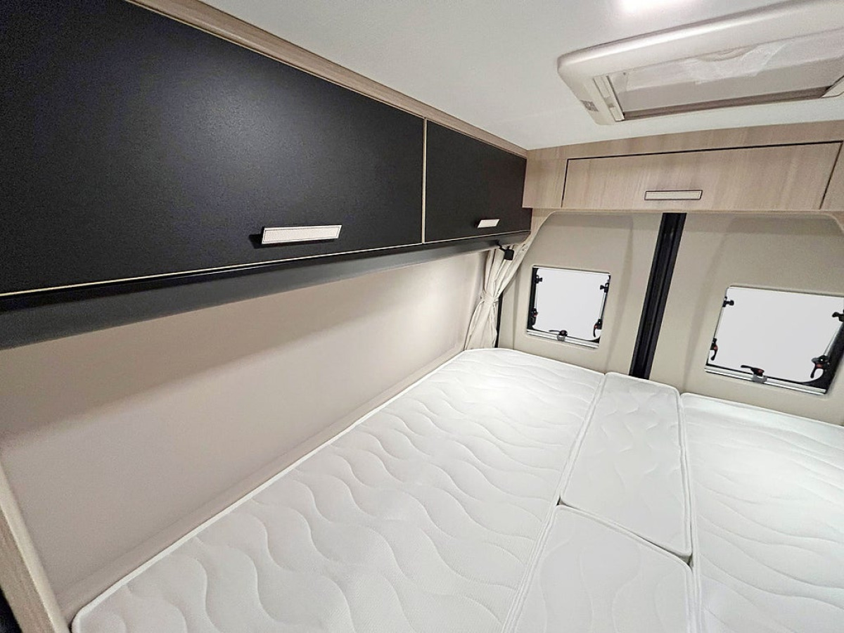 CHALLENGER V217 SPORT 180HK AUTOMAT Långbädd ADAPTIV FARTHÅLLARE DIESELVÄ, bild 26 av 43