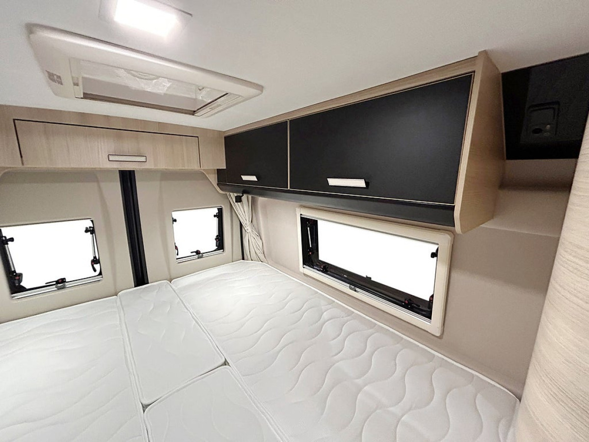CHALLENGER V217 SPORT 180HK AUTOMAT Långbädd ADAPTIV FARTHÅLLARE DIESELVÄ, bild 27 av 43