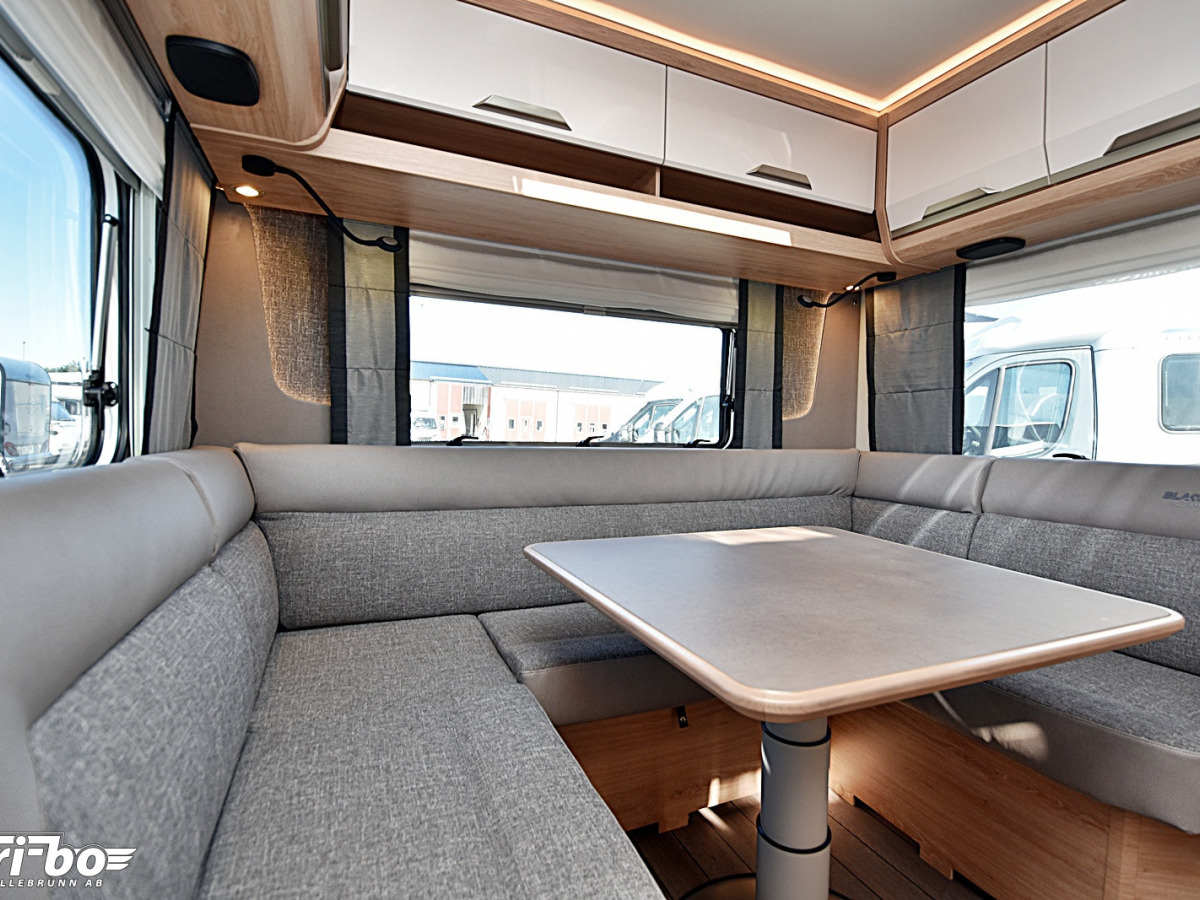 Knaus 500 EU Südwind Black Selection, Långbäddar, bild 5 av 27