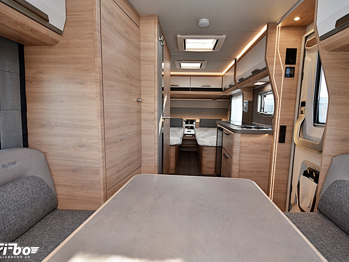 Knaus 500 EU Südwind Black Selection, Långbäddar, bild 8 av 27