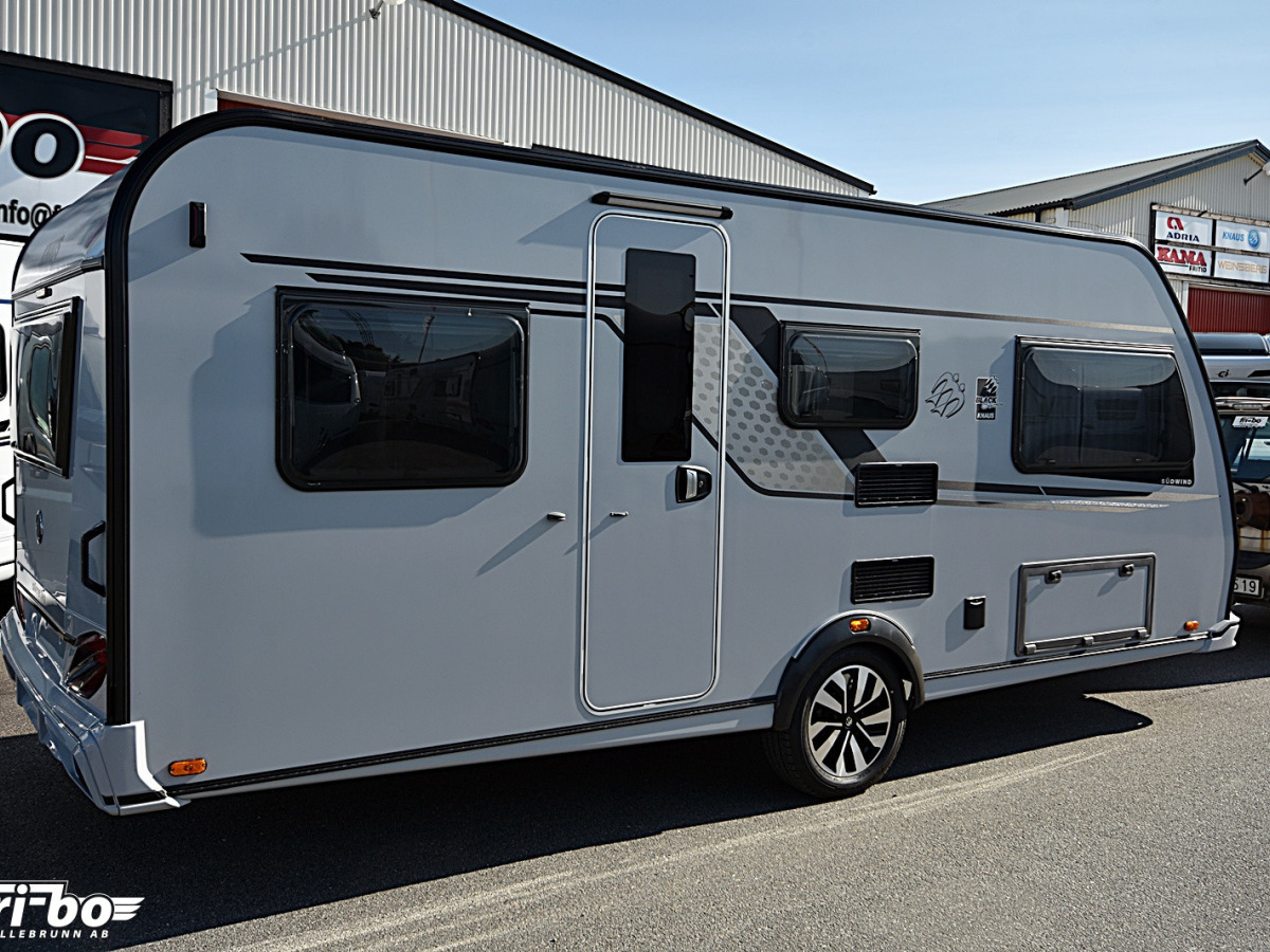 Knaus 500 EU Südwind Black Selection, Långbäddar, bild 24 av 27