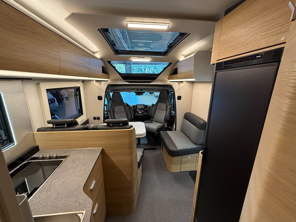 Adria Coral 670 SL Selekt *Dieselvärmare*Kompressorkyl*, bild 15 av 19