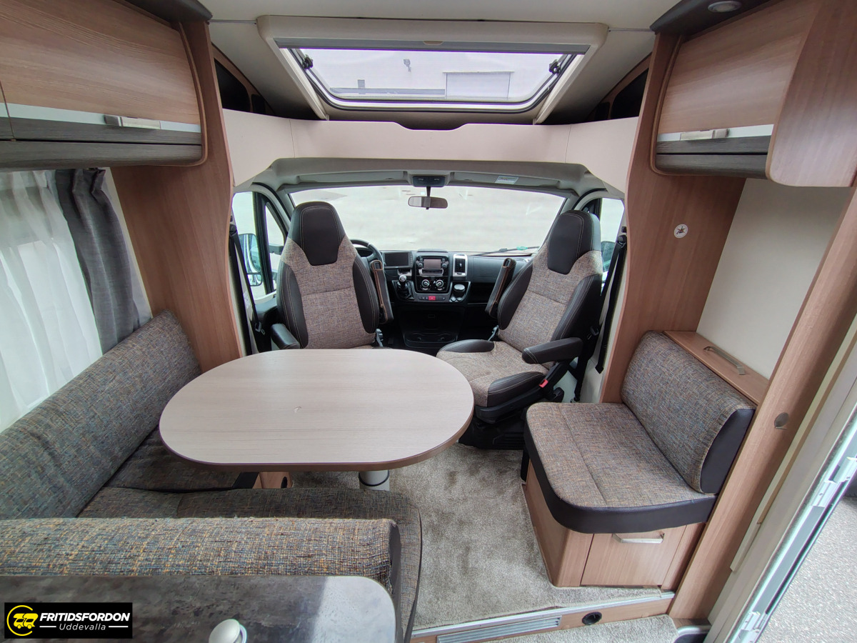Knaus Sky Ti 700 MEG Silver Selection, bild 9 av 17