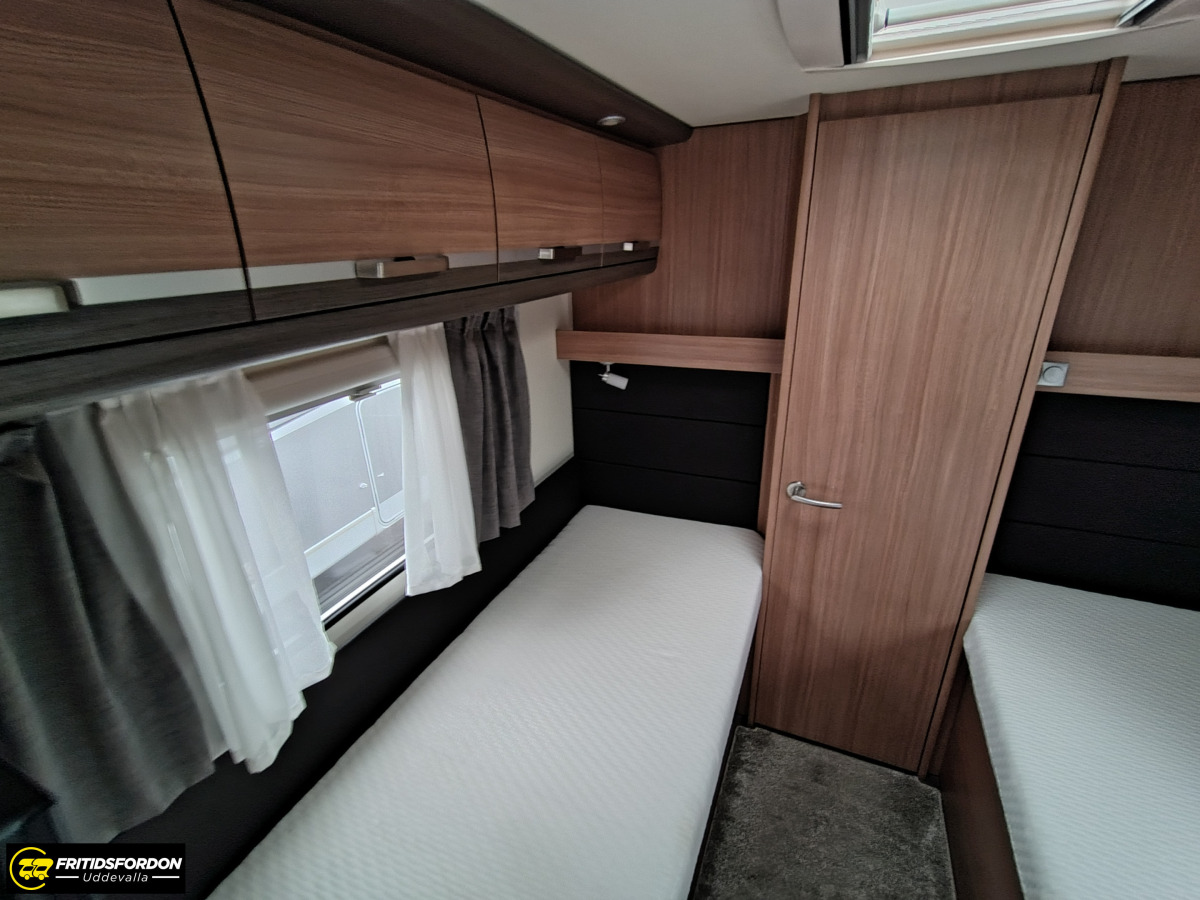 Knaus Sky Ti 700 MEG Silver Selection, bild 16 av 17